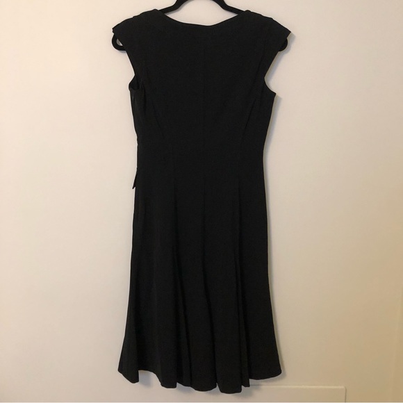 Karen Millen Black Cap Sleeve Dress - Picture 7 of 10